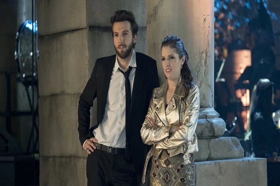 Guy Burnet Movies and Tv Shows